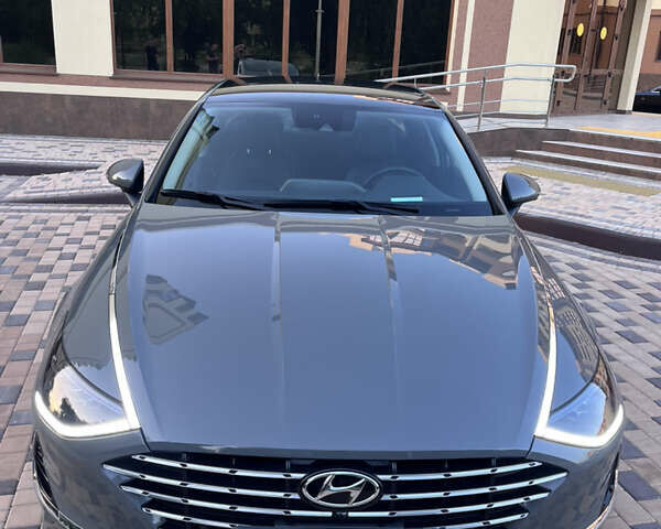 Хендай Соната, объемом двигателя 0 л и пробегом 41 тыс. км за 25000 $, фото 1 на Automoto.ua
