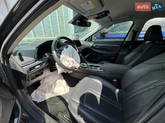 Хендай Соната, объемом двигателя 2.5 л и пробегом 124 тыс. км за 13000 $, фото 4 на Automoto.ua