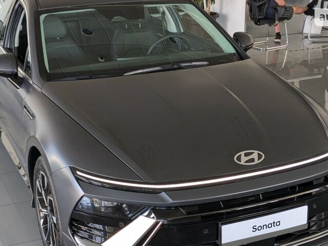 купити нове авто Хендай Соната 2023 року від офіційного дилера Автоцентр AUTO.RIA Хендай фото