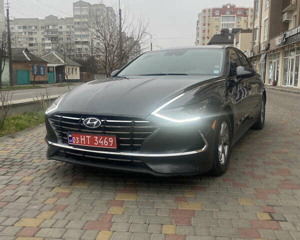 Хендай Соната, объемом двигателя 2.5 л и пробегом 30 тыс. км за 20000 $, фото 2 на Automoto.ua