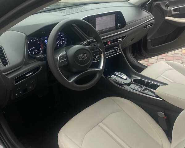 Хендай Соната, объемом двигателя 2.5 л и пробегом 30 тыс. км за 20000 $, фото 7 на Automoto.ua