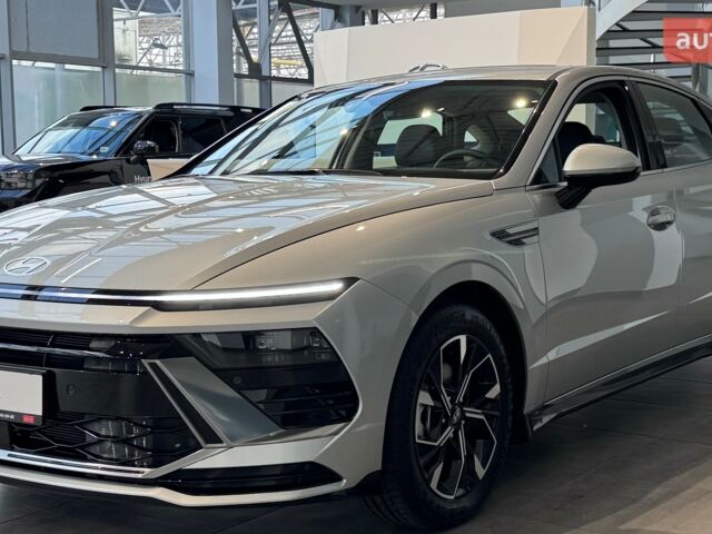 Хендай Соната 2024 в Днепре (Днепропетровске) на Automoto.ua Хендай Соната, объемом двигателя 2.5 л и пробегом 0 тыс. км за 34705 $, фото 2 на Automoto.ua
