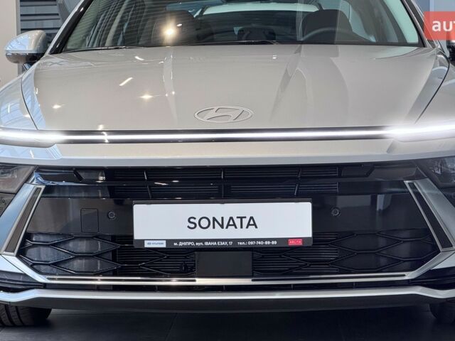 Хендай Соната, об'ємом двигуна 2.5 л та пробігом 0 тис. км за 35058 $, фото 1 на Automoto.ua