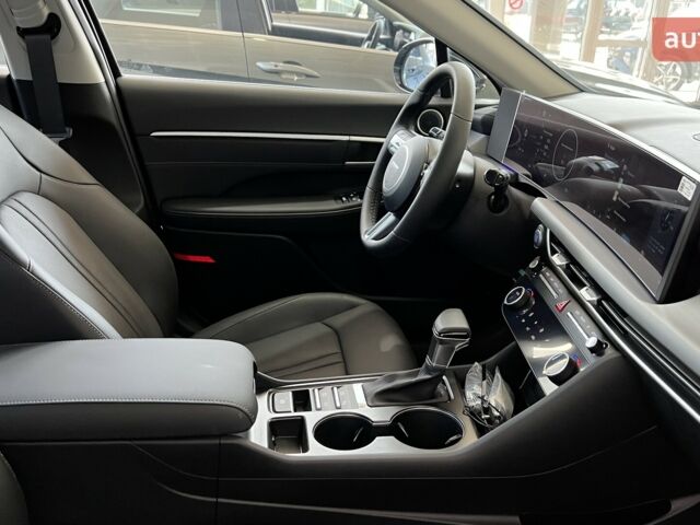 купить новое авто Хендай Соната 2024 года от официального дилера Автоцентр AUTO.RIA Хендай фото