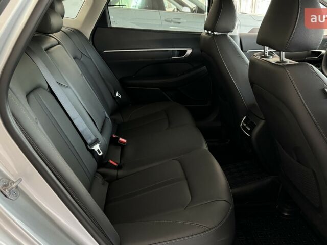 купити нове авто Хендай Соната 2024 року від офіційного дилера Автоцентр AUTO.RIA Хендай фото