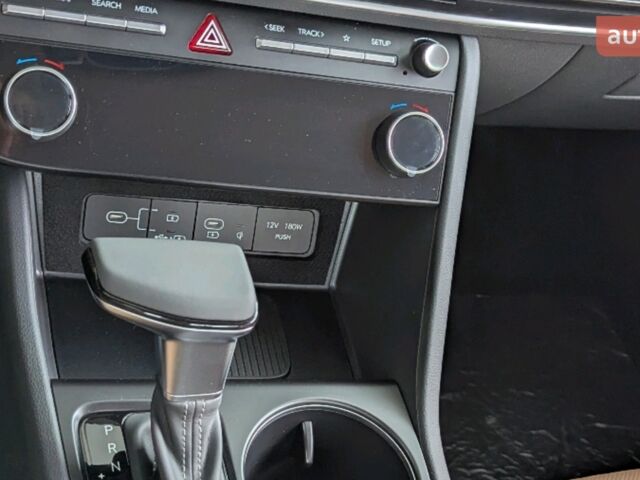 Хендай Соната, объемом двигателя 2.5 л и пробегом 0 тыс. км за 34923 $, фото 12 на Automoto.ua