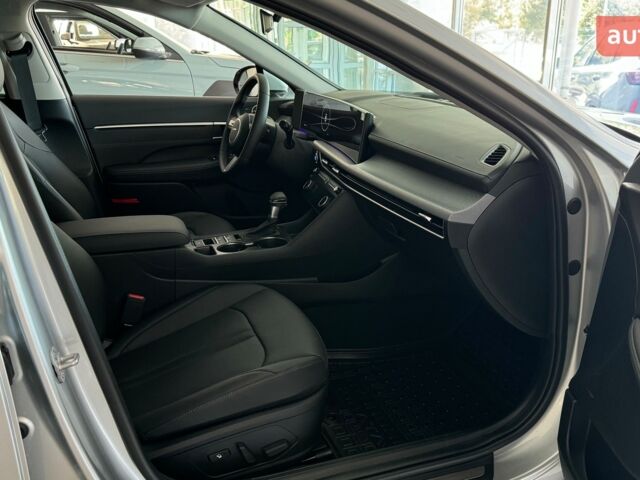 купити нове авто Хендай Соната 2024 року від офіційного дилера Автоцентр AUTO.RIA Хендай фото
