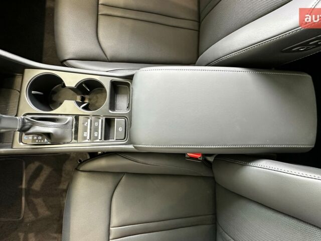 купити нове авто Хендай Соната 2024 року від офіційного дилера Автоцентр AUTO.RIA Хендай фото