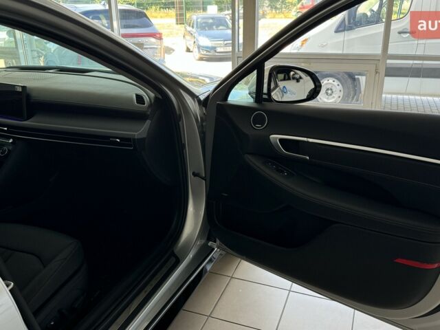 купити нове авто Хендай Соната 2024 року від офіційного дилера Автоцентр AUTO.RIA Хендай фото