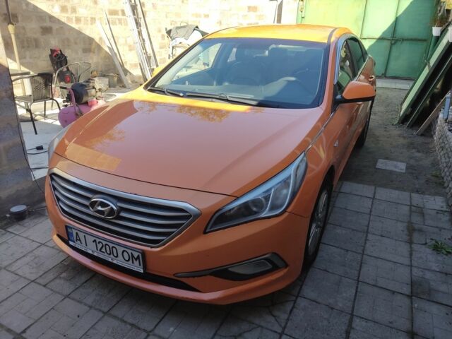 Желтый Хендай Соната, объемом двигателя 2 л и пробегом 500 тыс. км за 6500 $, фото 1 на Automoto.ua