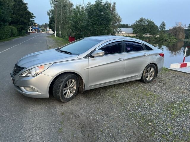 Серый Хендай Соната, объемом двигателя 2 л и пробегом 270 тыс. км за 6500 $, фото 13 на Automoto.ua