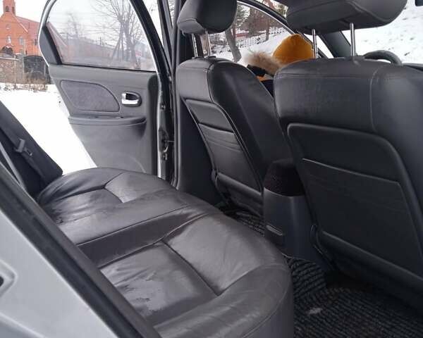 Сірий Хендай Соната, об'ємом двигуна 2 л та пробігом 350 тис. км за 2100 $, фото 12 на Automoto.ua