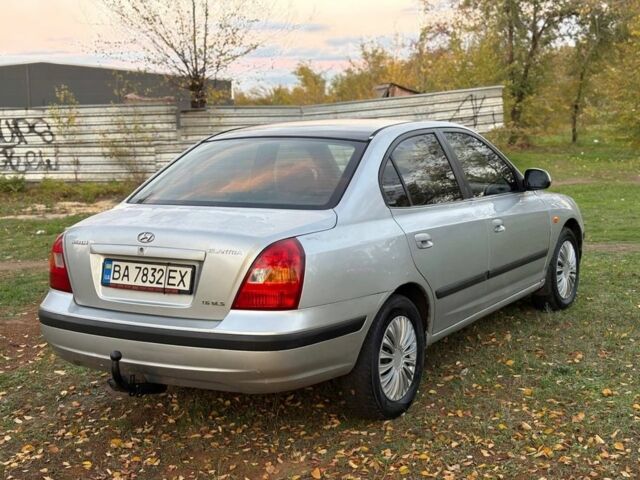 Сірий Хендай Соната, об'ємом двигуна 1.6 л та пробігом 270 тис. км за 1950 $, фото 3 на Automoto.ua