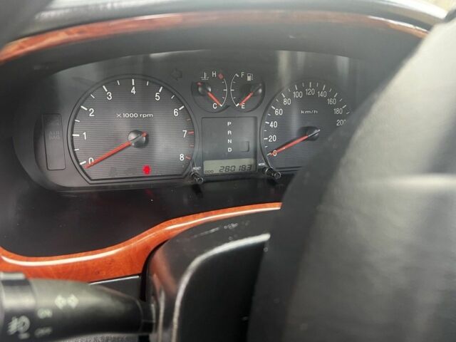 Сірий Хендай Соната, об'ємом двигуна 2 л та пробігом 281 тис. км за 3200 $, фото 3 на Automoto.ua