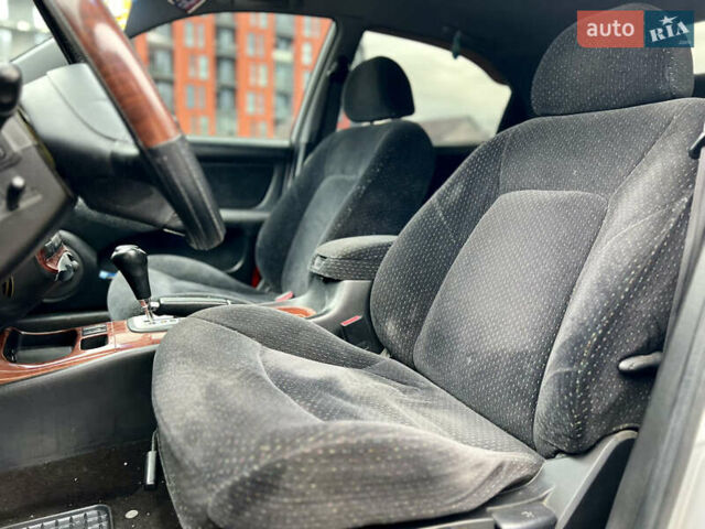 Серый Хендай Соната, объемом двигателя 2 л и пробегом 255 тыс. км за 3499 $, фото 26 на Automoto.ua