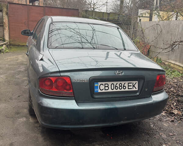 Серый Хендай Соната, объемом двигателя 2 л и пробегом 270 тыс. км за 1699 $, фото 3 на Automoto.ua