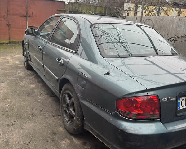 Серый Хендай Соната, объемом двигателя 2 л и пробегом 270 тыс. км за 1699 $, фото 2 на Automoto.ua