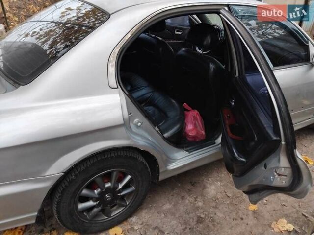 Серый Хендай Соната, объемом двигателя 2 л и пробегом 40 тыс. км за 3800 $, фото 1 на Automoto.ua