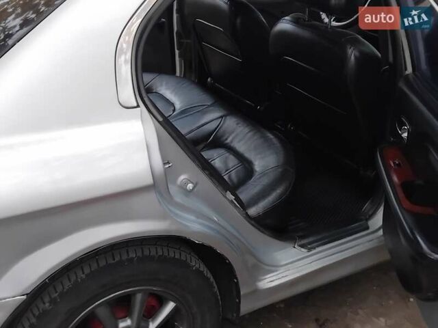 Серый Хендай Соната, объемом двигателя 2 л и пробегом 40 тыс. км за 3800 $, фото 5 на Automoto.ua