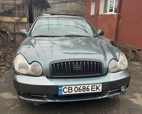 Серый Хендай Соната, объемом двигателя 2 л и пробегом 270 тыс. км за 1699 $, фото 4 на Automoto.ua