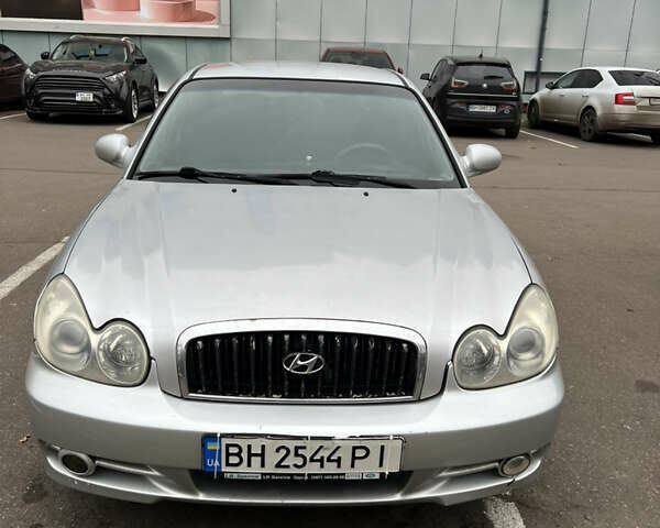 Серый Хендай Соната, объемом двигателя 2 л и пробегом 287 тыс. км за 3700 $, фото 34 на Automoto.ua