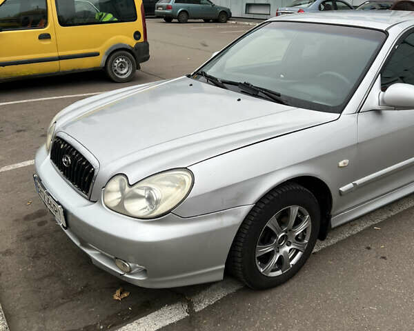 Серый Хендай Соната, объемом двигателя 2 л и пробегом 287 тыс. км за 3700 $, фото 32 на Automoto.ua