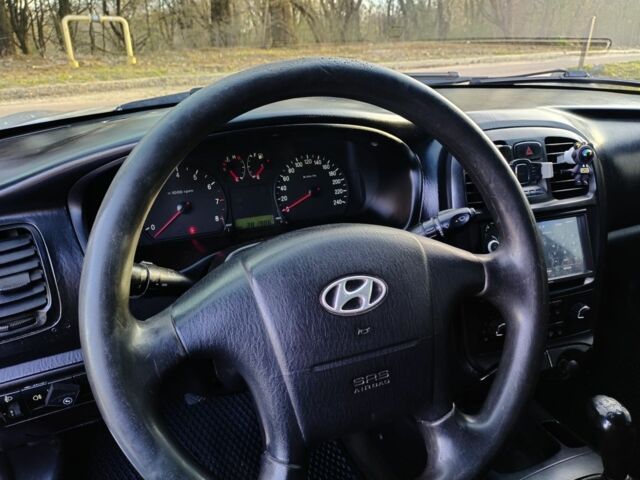 Хендай Соната 2004 в Львове на Automoto.ua Серый Хендай Соната, объемом двигателя 2 л и пробегом 380 тыс. км за 2700 $, фото 7 на Automoto.ua