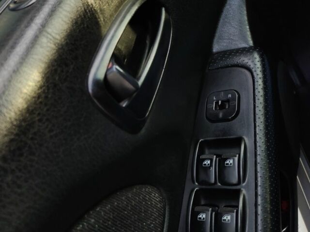 Хендай Соната 2004 в Львове на Automoto.ua Серый Хендай Соната, объемом двигателя 2 л и пробегом 380 тыс. км за 2700 $, фото 9 на Automoto.ua