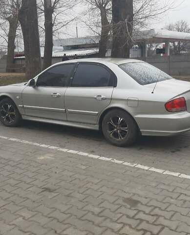 Хендай Соната 2004 в Виннице на Automoto.ua Серый Хендай Соната, объемом двигателя 2 л и пробегом 260 тыс. км за 4200 $, фото 5 на Automoto.ua