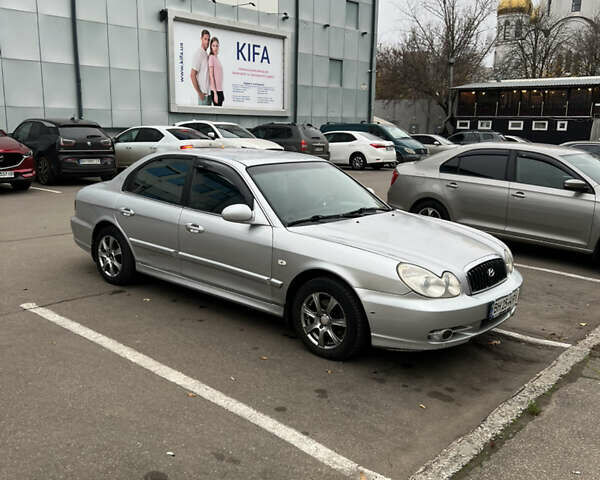 Серый Хендай Соната, объемом двигателя 2 л и пробегом 287 тыс. км за 3700 $, фото 26 на Automoto.ua