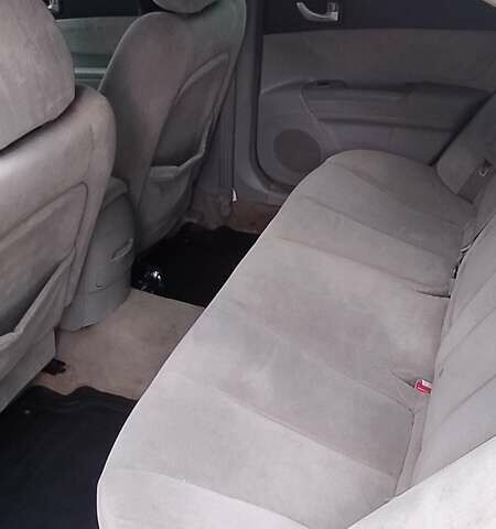 Серый Хендай Соната, объемом двигателя 2.4 л и пробегом 334 тыс. км за 5500 $, фото 4 на Automoto.ua