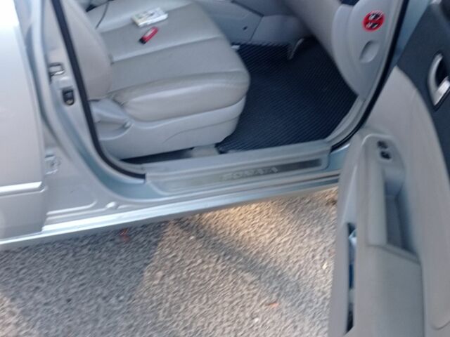 Серый Хендай Соната, объемом двигателя 2.4 л и пробегом 241 тыс. км за 4000 $, фото 8 на Automoto.ua