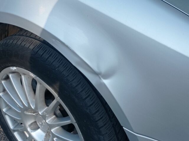 Серый Хендай Соната, объемом двигателя 2.4 л и пробегом 241 тыс. км за 4000 $, фото 1 на Automoto.ua