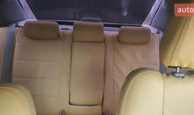 Серый Хендай Соната, объемом двигателя 2.4 л и пробегом 290 тыс. км за 5000 $, фото 9 на Automoto.ua