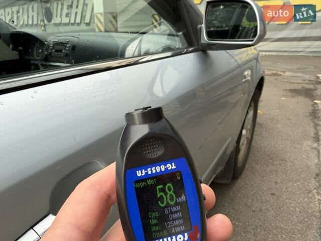 Серый Хендай Соната, объемом двигателя 2.4 л и пробегом 200 тыс. км за 3700 $, фото 58 на Automoto.ua