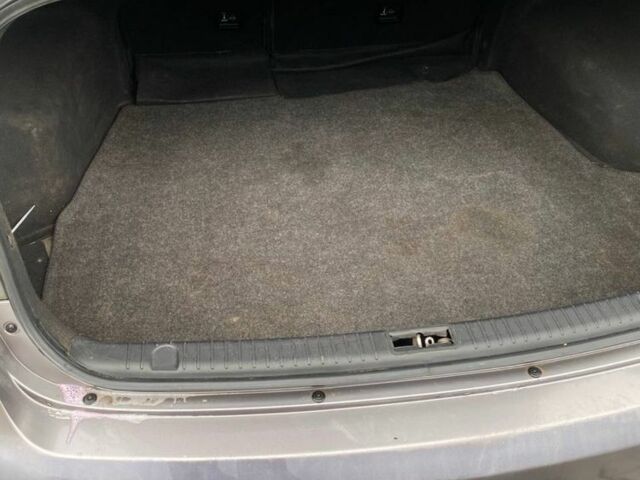 Сірий Хендай Соната, об'ємом двигуна 2 л та пробігом 243 тис. км за 6500 $, фото 9 на Automoto.ua