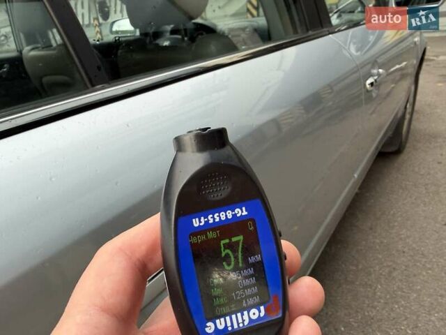 Серый Хендай Соната, объемом двигателя 2.4 л и пробегом 200 тыс. км за 3700 $, фото 57 на Automoto.ua