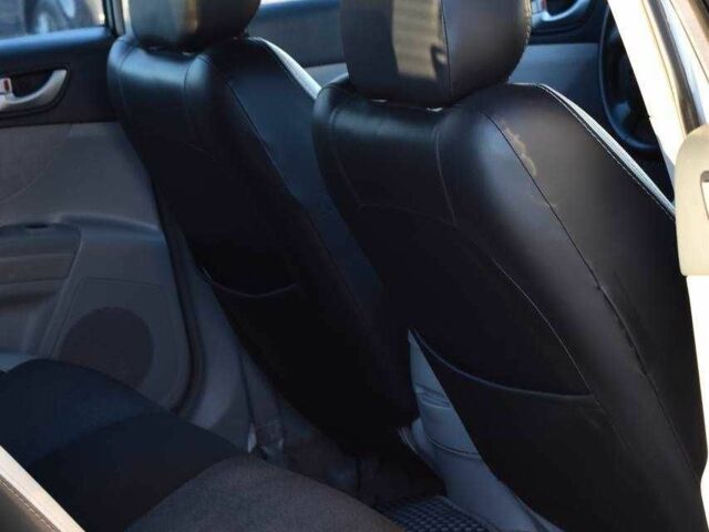 Серый Хендай Соната, объемом двигателя 2.4 л и пробегом 280 тыс. км за 5299 $, фото 12 на Automoto.ua