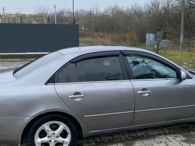 Сірий Хендай Соната, об'ємом двигуна 2 л та пробігом 243 тис. км за 6500 $, фото 2 на Automoto.ua