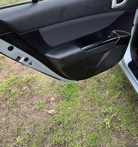 Хендай Соната 2006 у Смеле на Automoto.ua Сірий Хендай Соната, об'ємом двигуна 1.99 л та пробігом 275 тис. км за 5100 $, фото 18 на Automoto.ua