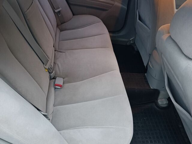 Серый Хендай Соната, объемом двигателя 2 л и пробегом 220 тыс. км за 4599 $, фото 5 на Automoto.ua