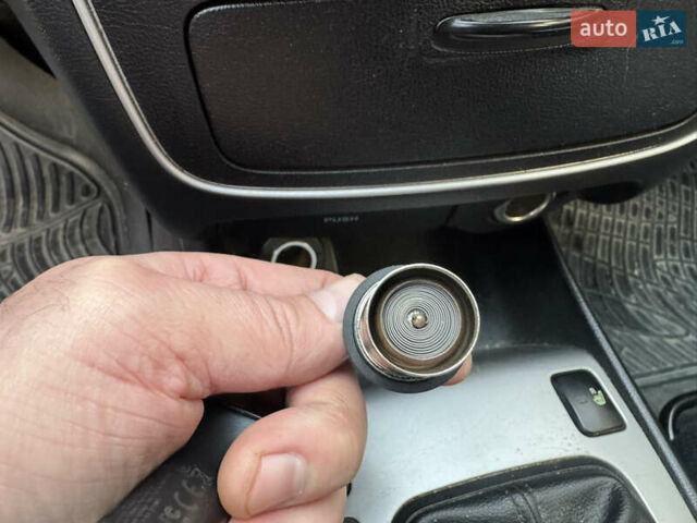 Серый Хендай Соната, объемом двигателя 2 л и пробегом 42 тыс. км за 9999 $, фото 7 на Automoto.ua