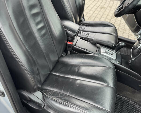 Серый Хендай Соната, объемом двигателя 2.36 л и пробегом 307 тыс. км за 5550 $, фото 38 на Automoto.ua