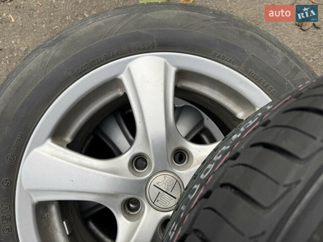 Серый Хендай Соната, объемом двигателя 2 л и пробегом 42 тыс. км за 9999 $, фото 43 на Automoto.ua