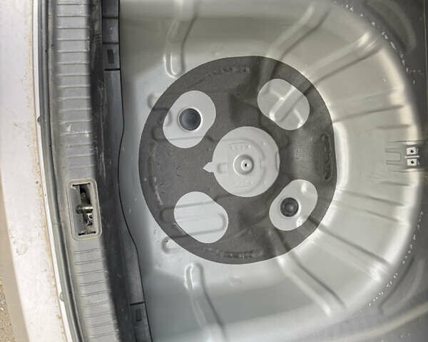 Серый Хендай Соната, объемом двигателя 2 л и пробегом 42 тыс. км за 9999 $, фото 46 на Automoto.ua