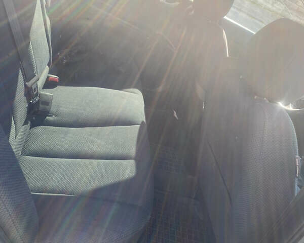 Сірий Хендай Соната, об'ємом двигуна 2.36 л та пробігом 195 тис. км за 6800 $, фото 5 на Automoto.ua