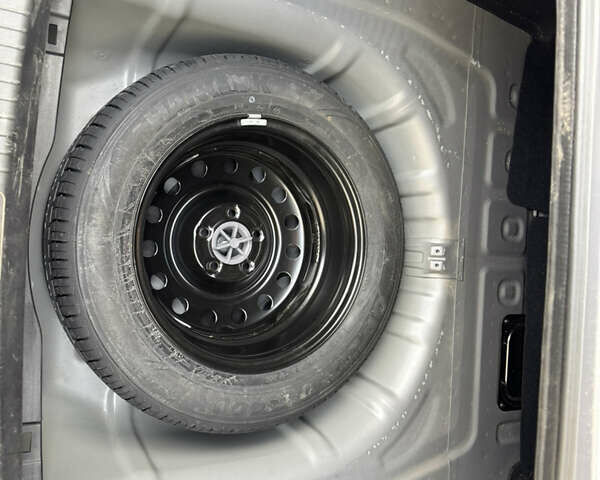 Серый Хендай Соната, объемом двигателя 2 л и пробегом 42 тыс. км за 9999 $, фото 48 на Automoto.ua