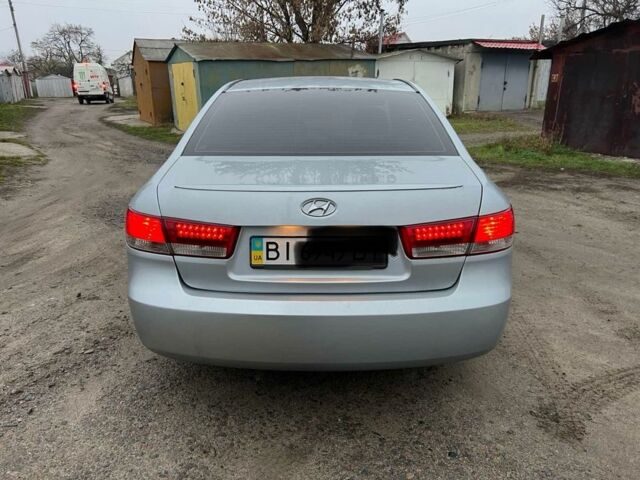 Серый Хендай Соната, объемом двигателя 2 л и пробегом 191 тыс. км за 5950 $, фото 9 на Automoto.ua