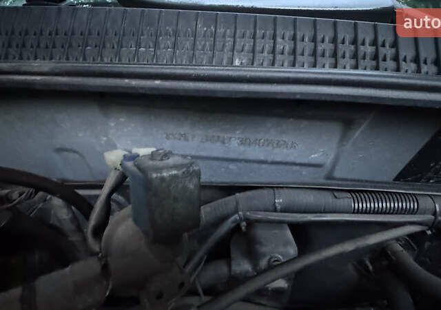 Сірий Хендай Соната, об'ємом двигуна 2.36 л та пробігом 197 тис. км за 6500 $, фото 31 на Automoto.ua