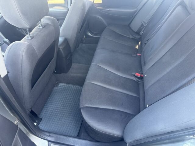 Сірий Хендай Соната, об'ємом двигуна 2 л та пробігом 155 тис. км за 6500 $, фото 6 на Automoto.ua